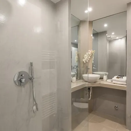 Апартаменты Ace Location | Luxury Building